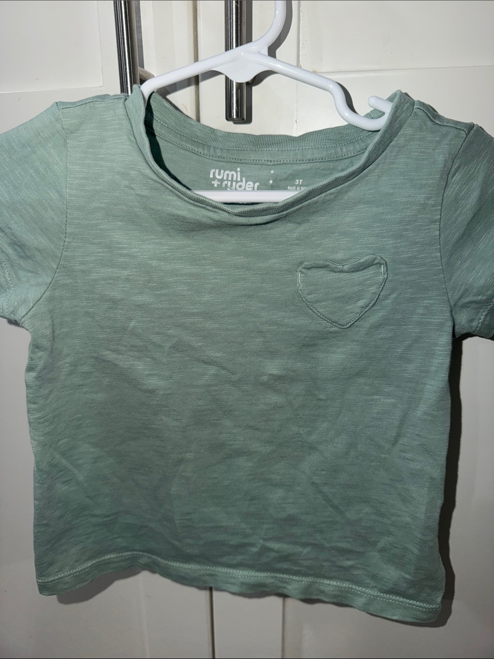 Rumi + Ryder Short Sleeve Heart Tee in Mint